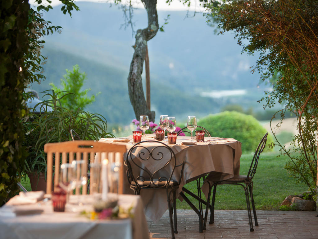 Tenuta Di Canonica Todi Luaran gambar