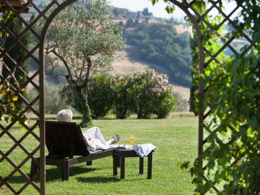 Tenuta Di Canonica Todi Luaran gambar